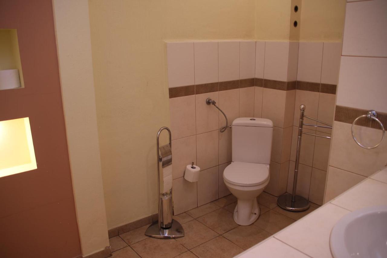 Zajazd Pod Kominkiem - Brzoza Kolo Torunia Exterior photo